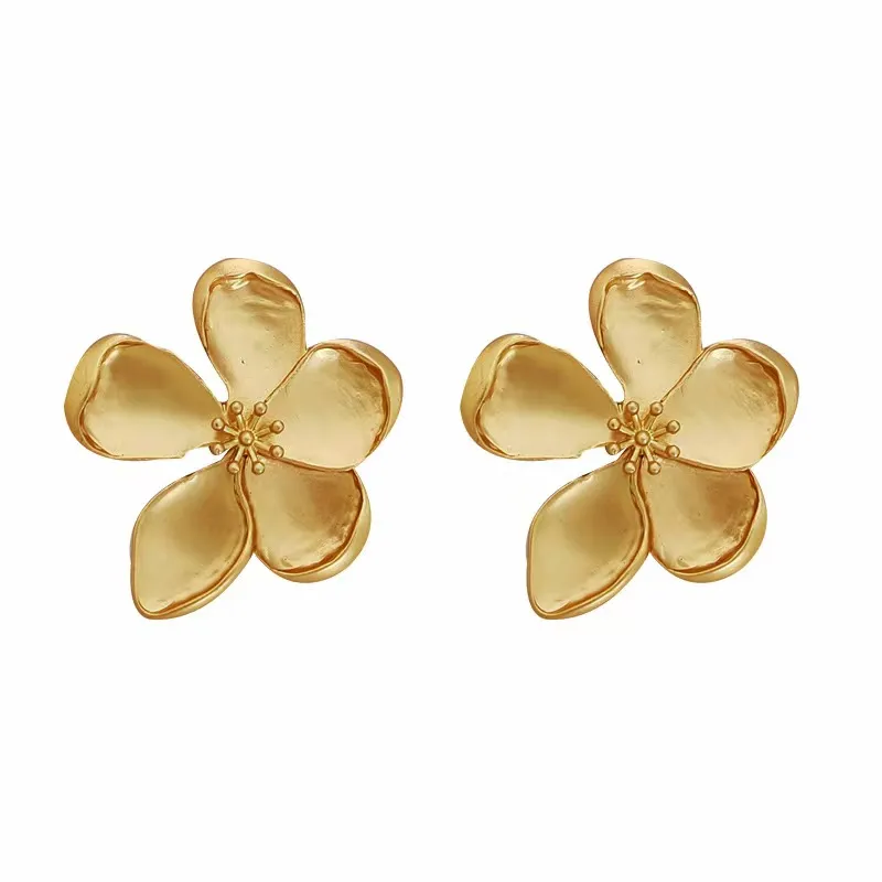 Retro Sweet Flower Copper Ear Studs