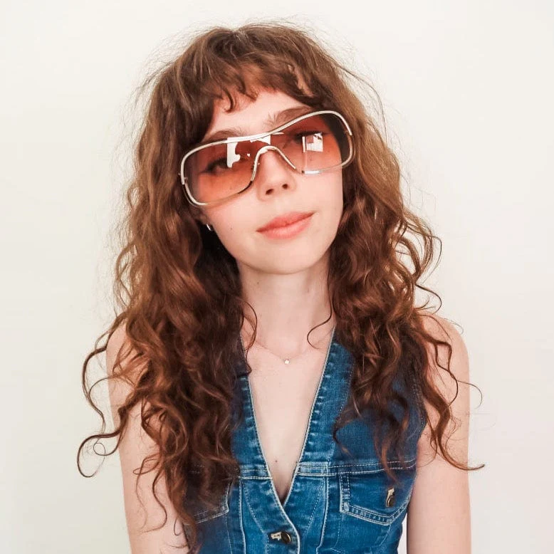 Pristine Aura Discover the Essence of Fashionable Vision